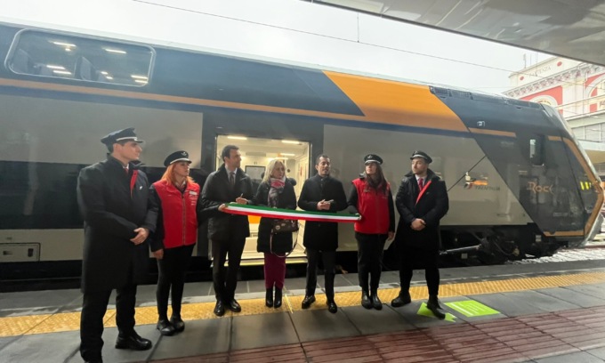 Nuovi Treni Rock Sulla Linea Torino Milano