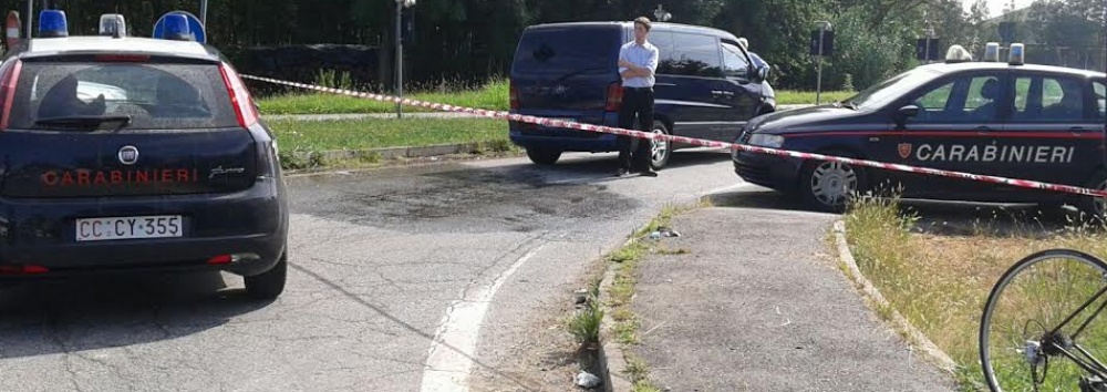 Ciclista trovato morto sulla provinciale