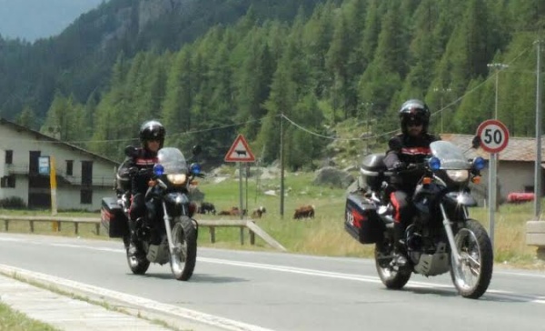 Multati dai carabinieri per ubriachezza molesta