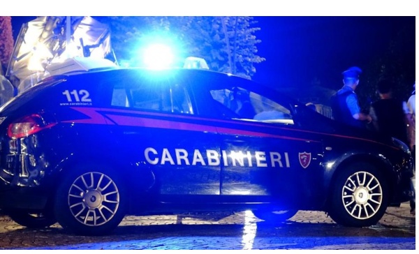 Colpisce  ripetutamente  al volto con un crocifisso l’anziana zia, arrestato