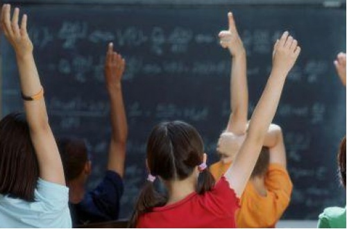 L’assessore Andrea Sala dà il benvenuto ai “Primini” delle scuole