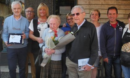 In pensione dopo 69 anni di lavoro: chiusa la merceria di "Maria d'Esterina"