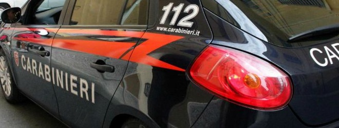 Tenta di farsi esplodere nella sua auto, viene salvato dai soccorritori