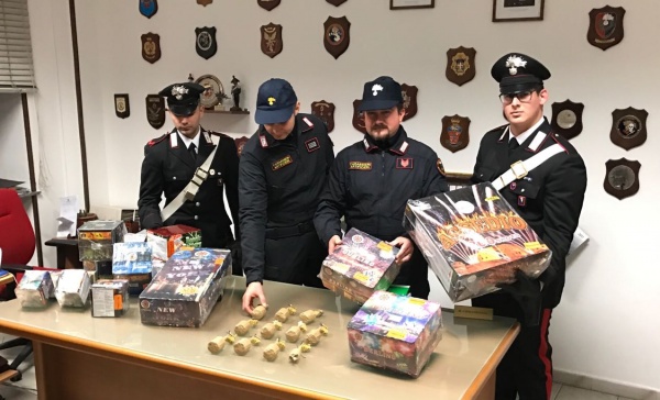 Botti di Capodanno, denunciato un magazziniere