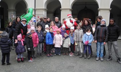 Nei giardini di palazzo... c'è il mercatino di Natale