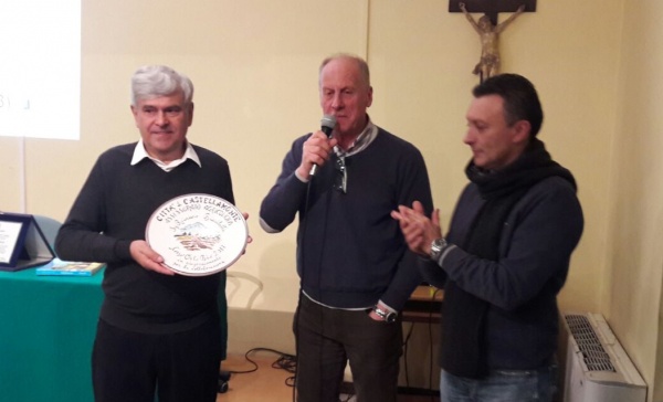 Due targhe speciali consegnate a Castellamonte