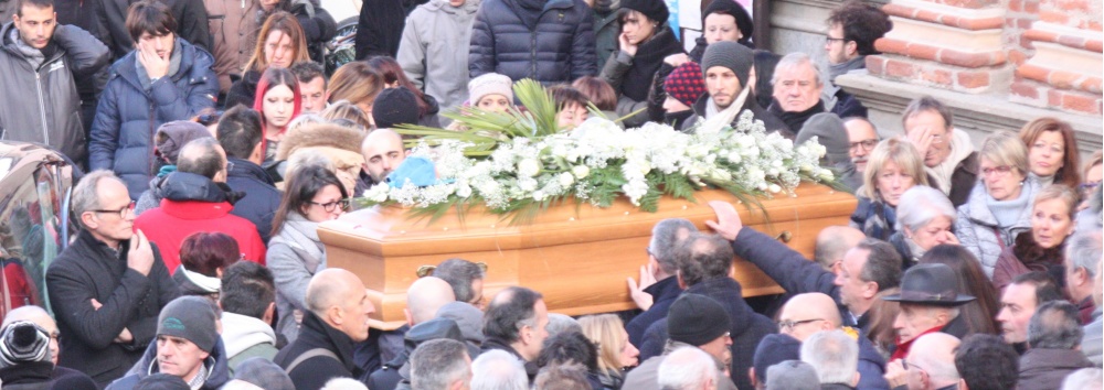 Valperga, una folla commossa ha salutato Vittorio Bonetto