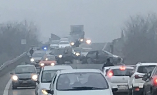 Incidente sulla Pedemontana, traffico rallentato