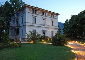 Luci led nelle piazze e 18 nuove telecamere: ultimi doni del sindaco ai cittadini