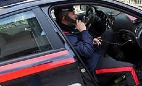 Arrestato per furto e  documento falso