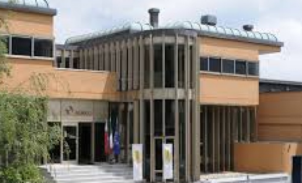 Furto da 100 mila euro alla Silmax