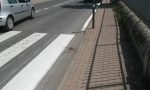 Cade dalla bici, finisce in ospedale