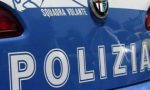 Clandestino beccato dai poliziotti mentre "ripulisce"  20 auto durante la partita Juve-Barça