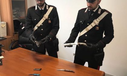 Gira armato "fino ai denti", arrestato dai carabinieri di Leini
