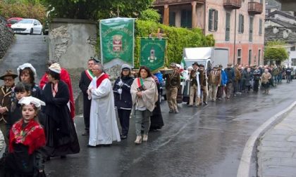 La pioggia non ferma la patronale di Chialamberto