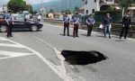 Si è aperta una voragine in via Torino a Cuorgnè