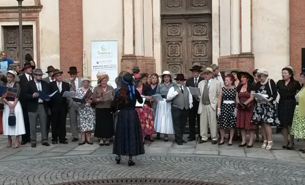 Tanta gente per il “Mercato della Terra”