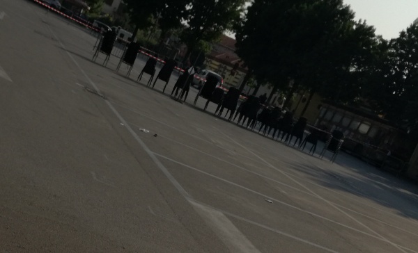 Piazza Castello chiusa  alle auto per le “prove”: chi le ha viste?