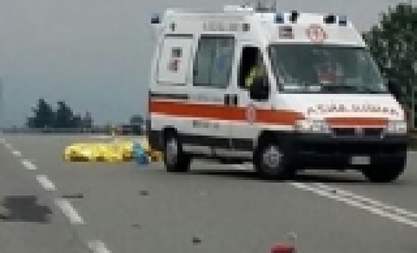 Travolto dal camper: spariti documenti e soldi del morto