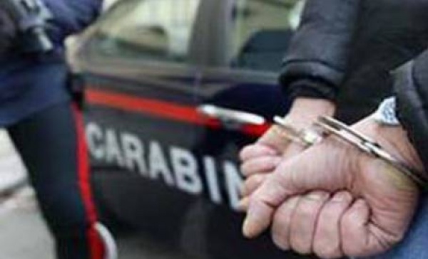 Rapinò due tabaccherie: condannato a  due anni