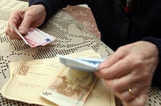 Attenti ai due ragazzi che chiedono di vedere le vostre bollette