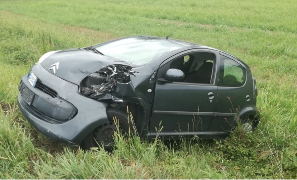 Maxi tamponamento sulla 460