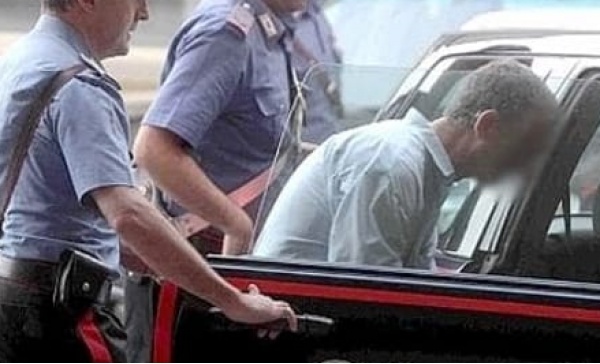 Espugnato il “fortino” della droga: 33 arresti