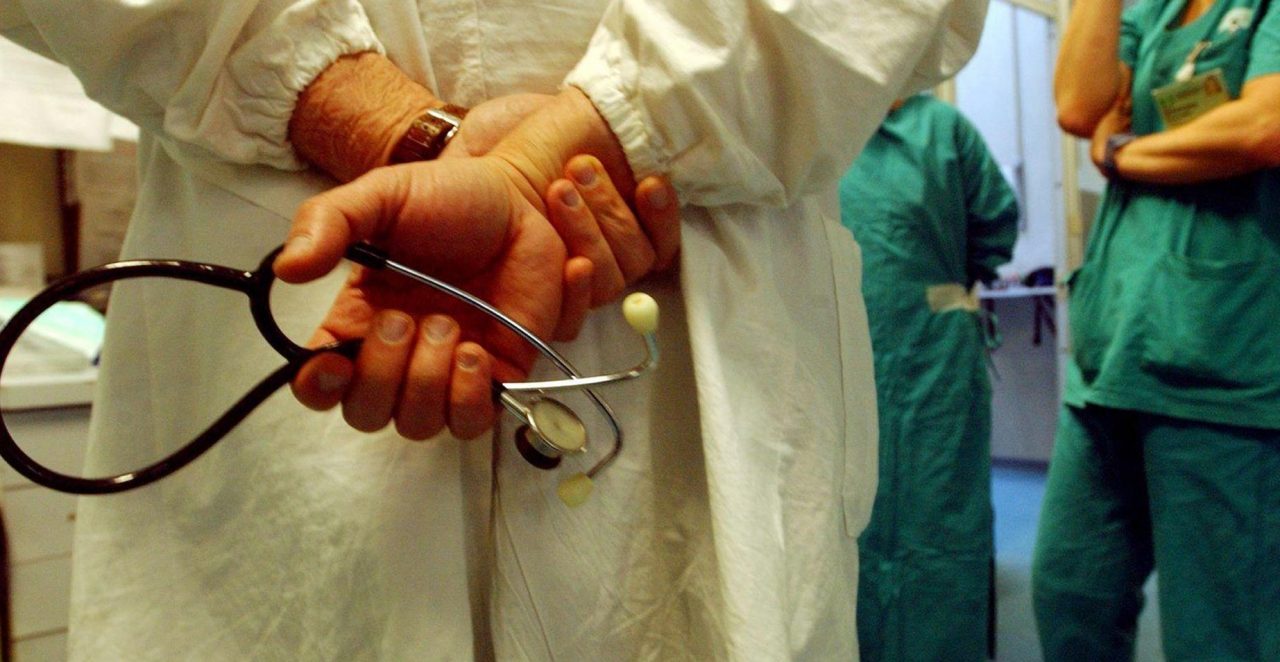 Covid, prime sospensioni in Piemonte per medici No Vax