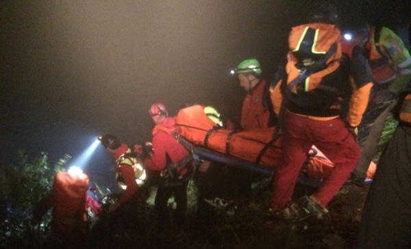 Cade  in un dirupo: salvato dal Soccorso Alpino