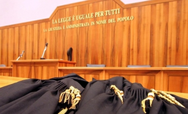Rissa in piazza: imputati tutti assolti