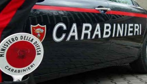 Sorpreso a rubare in un supermercato, 25enne arrestato