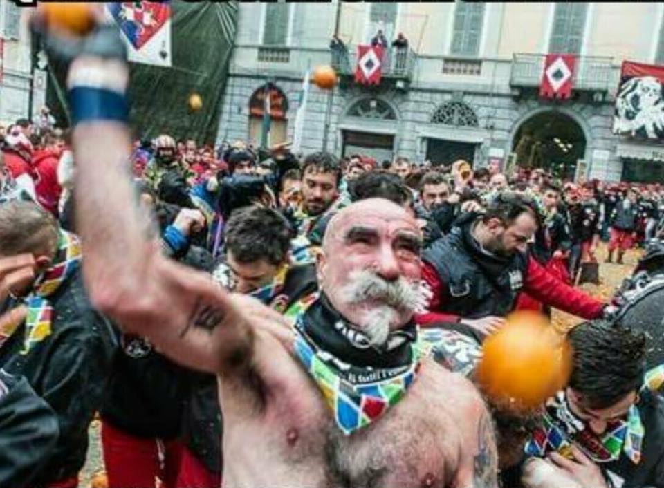Morto Arancere del Carnevale di Ivrea per tutti AL