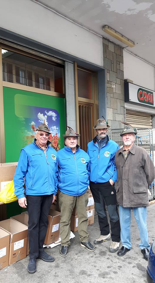 PESSINETTO colletta alimentare Alpini foto E