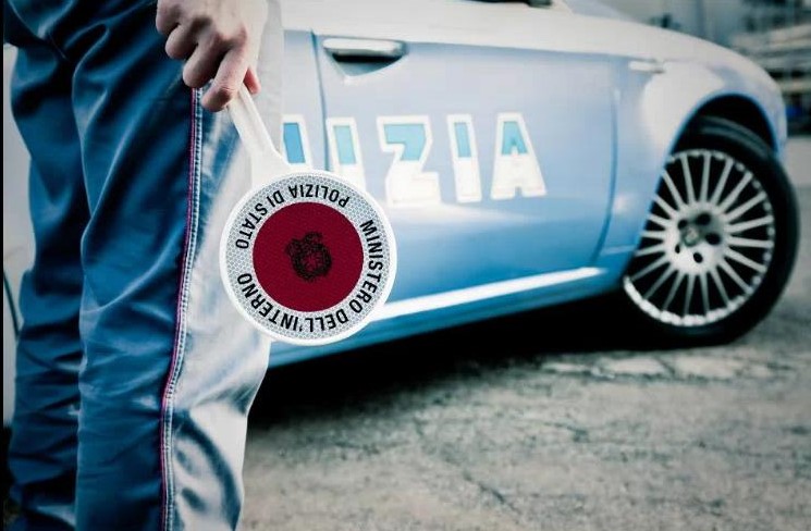 Militanti filo curdi interrompono la Messa