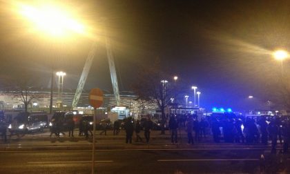 Juventus Stadium, tifoso del Napoli lancia seggiolino contro gli juventini
