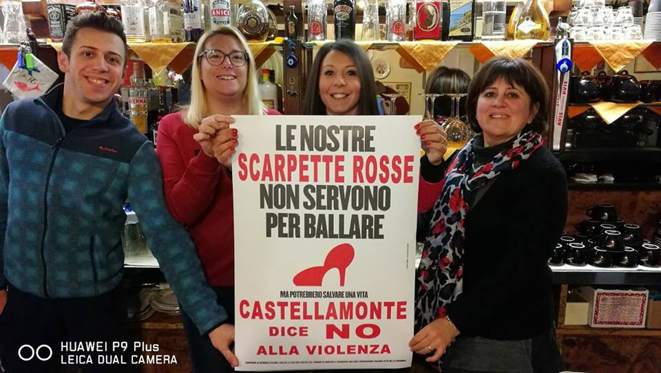 Castellamonte Scarpette Rosse contro la violenza sulle donne