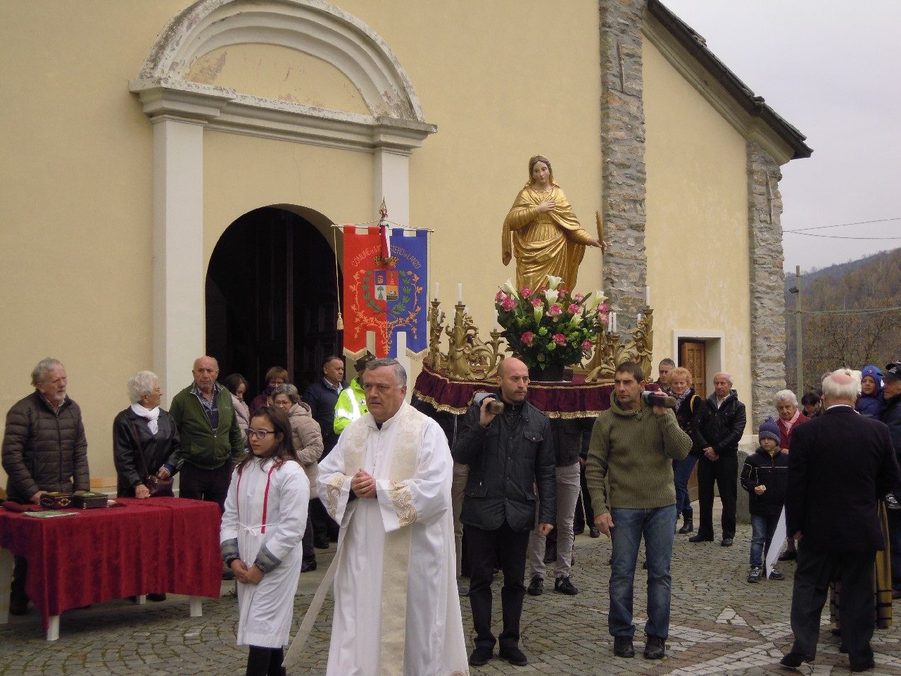 Santa Anastasia tutti alla patronale per baciare la reliquia