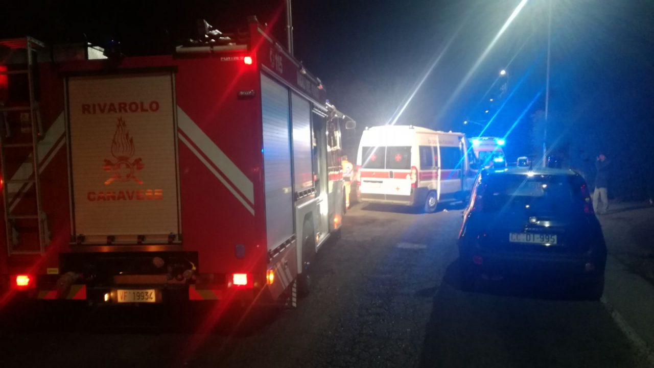 Passeggero cade dal trattore