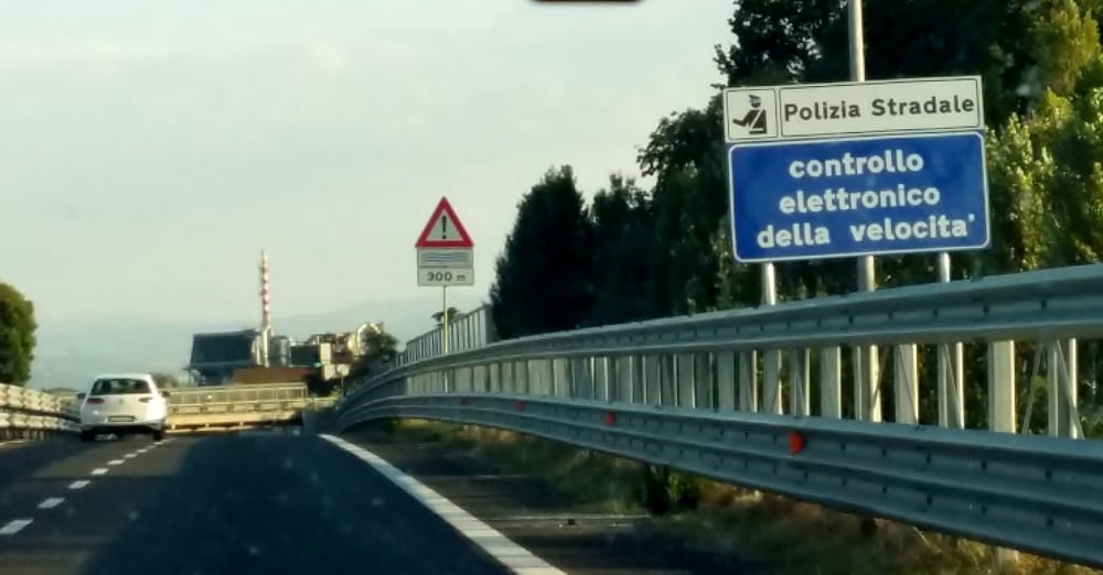 Controlli autovelox e blocco traffico