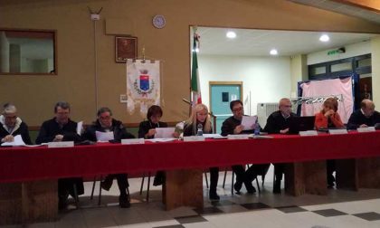 Consiglio comunale l'opposizione chiede le dimissioni dell'assessore