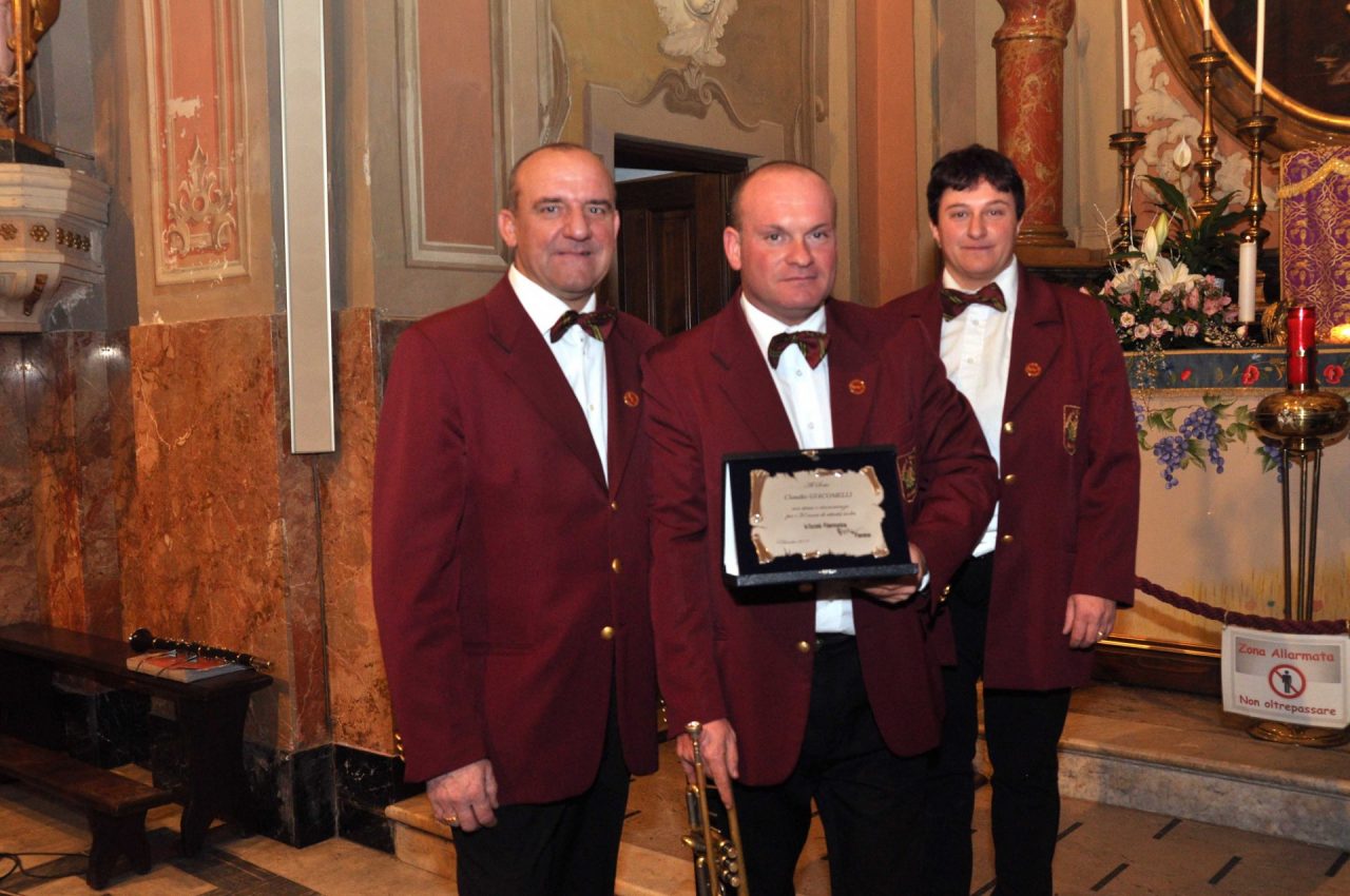 Filarmonica Fianese premia fedelissimi