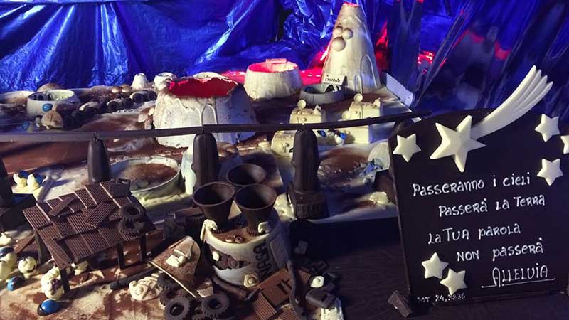 Presepe di cioccolato per solidarietà