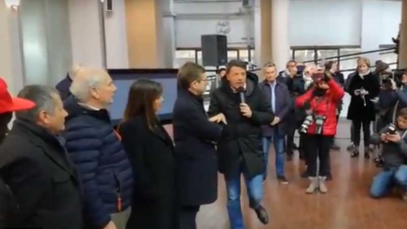Studenti al comizio di Renzi il circolo Pd Ivrea replica