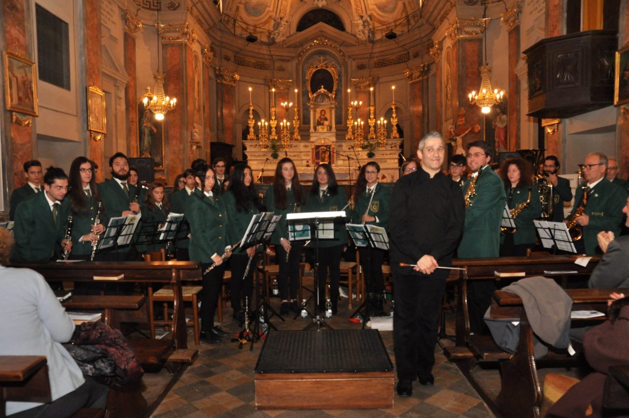 Concerto Natalizio La Vittoriosa strappa applausi