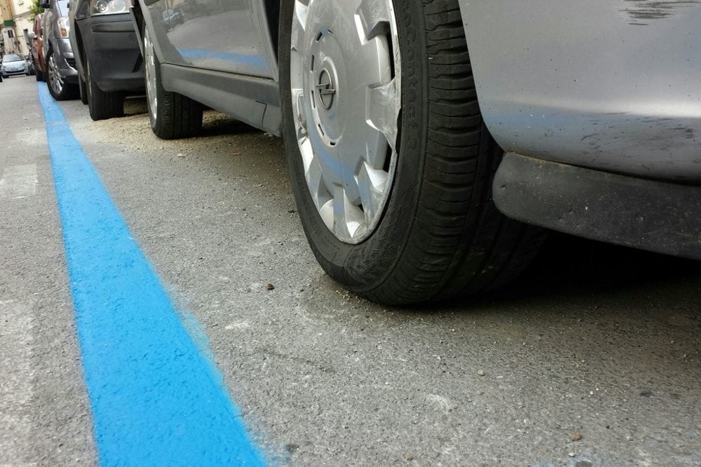 Zona blu sospesa fino al 24 agosto