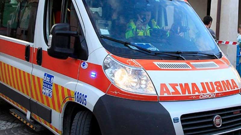 Investe ragazzo in viale Martiri della Libertà e scappa