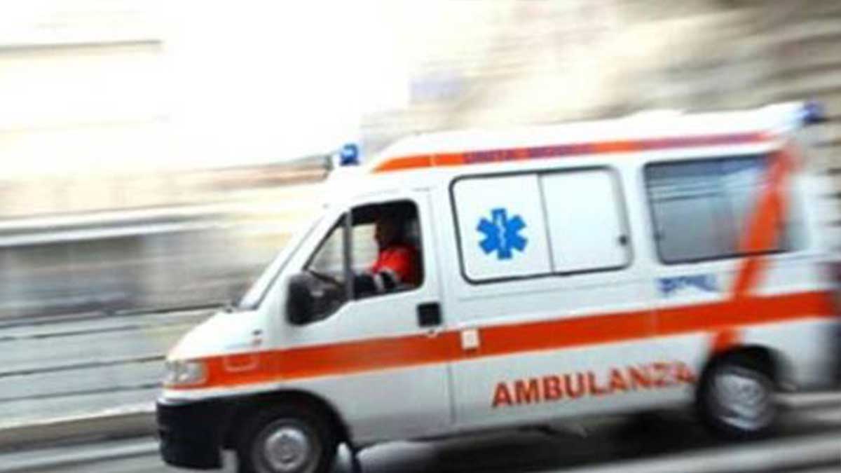 Volpiano: bimbo di 3 anni investito da uno scooter in via Udine