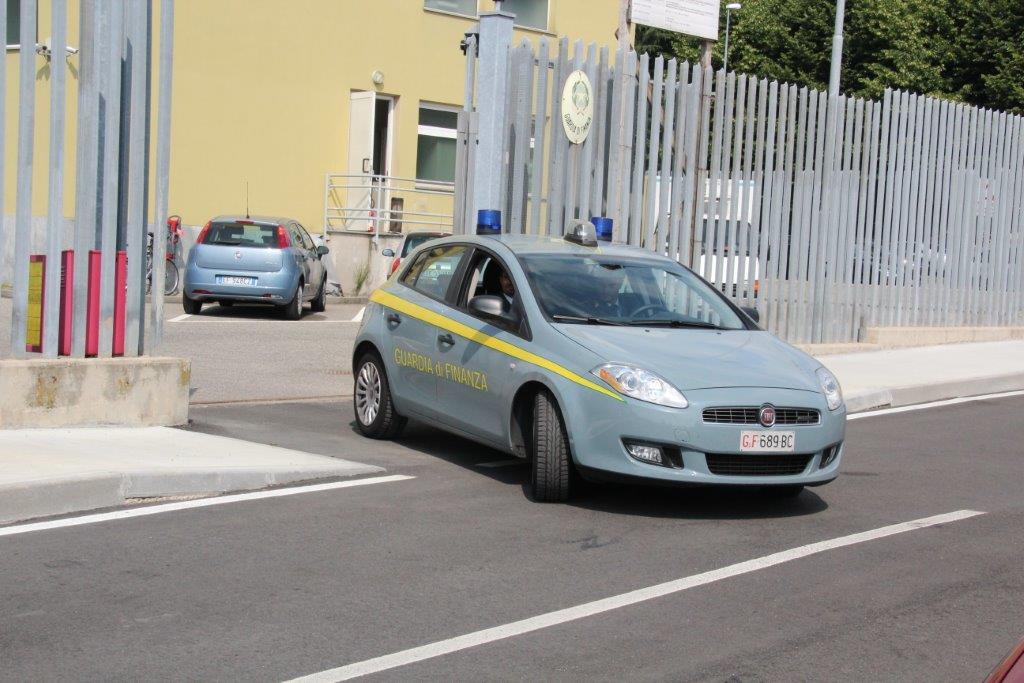 Studio di consulenza a delinquere due arresti