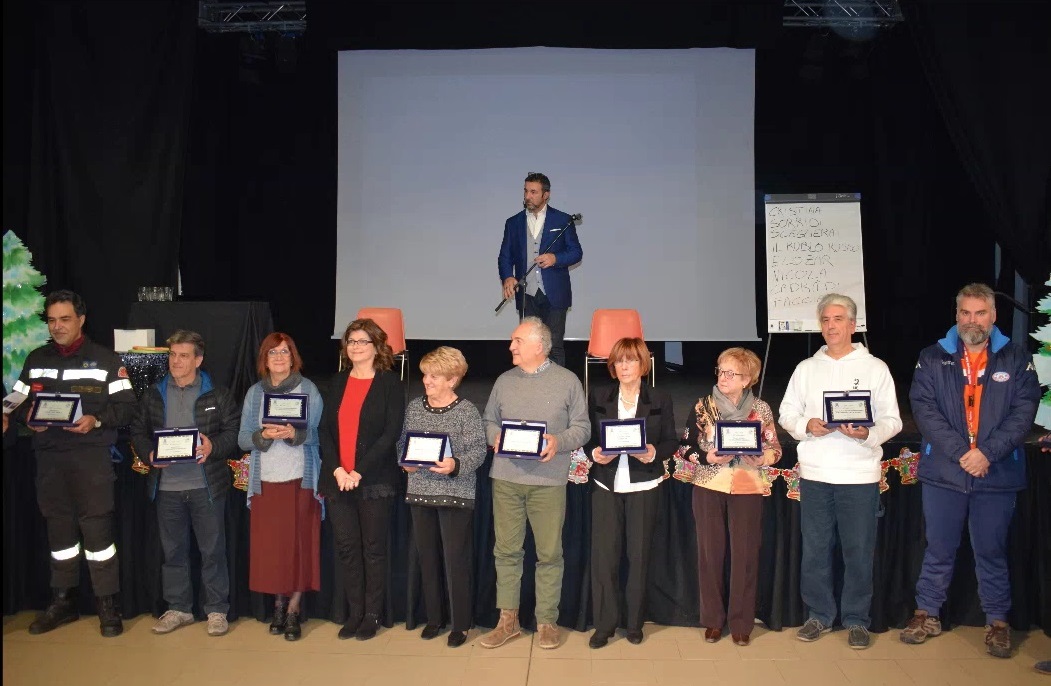 Cittadini premiati per i meriti raggiunti