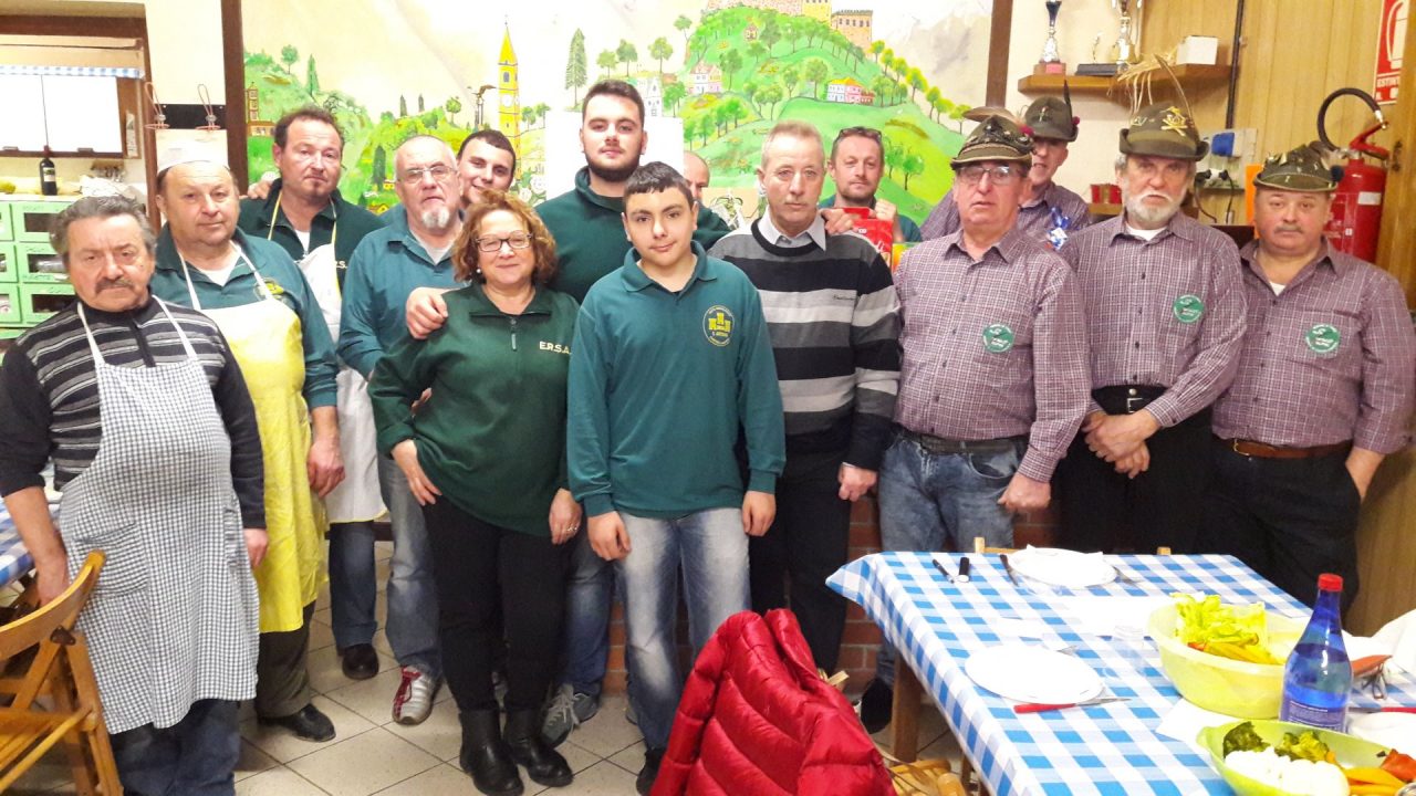 Bagna cauda solidale grande successo per Alpini e Ersa